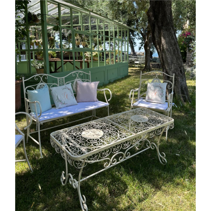  Salotto Provenza, per l’evento in stile shabby chic
