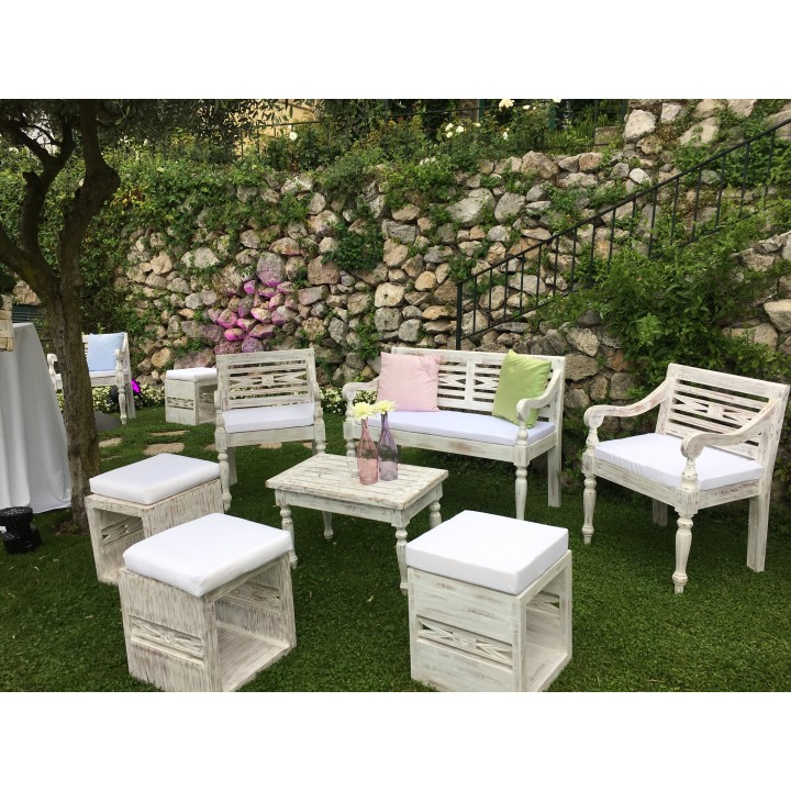 Salotto in legno Bali per eventi in stile classico